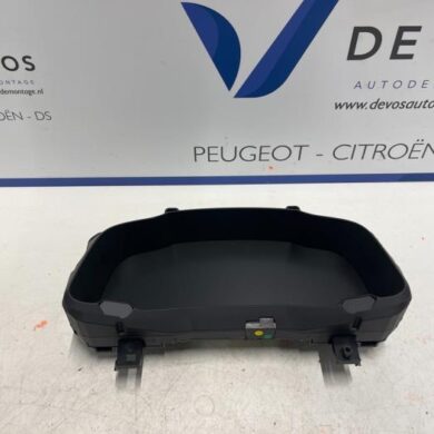 DS Automobiles DS7 Crossback  Odometer KM 2018 9836548480-9821777880