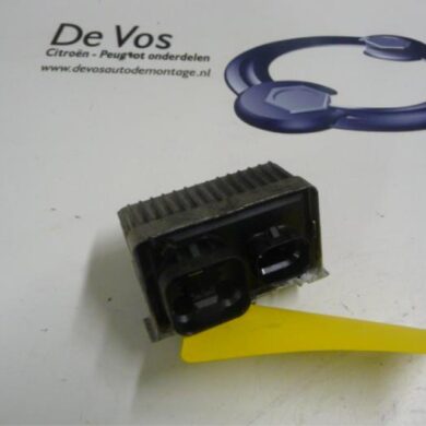 Peugeot Boxer  Voorgloei Relais 2014 9675863980