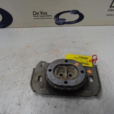 Peugeot 308  Versnellingsbak Steun 2016 9673768680 20GZ09