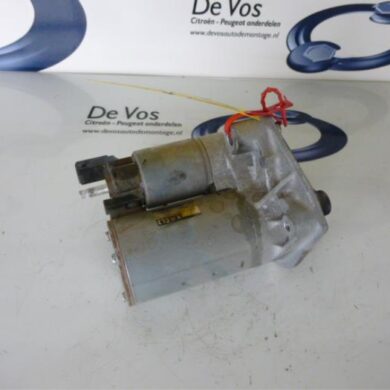 Peugeot 208 1.2 Vti 12V PureTech 82 Startmotor HMZ-HMZHM01 2013 9688477380