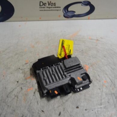 Citroen C3 1.2 12V e-THP PureTech 110 Start/Stop computer HN01-HNZHN01 2018 9819596180