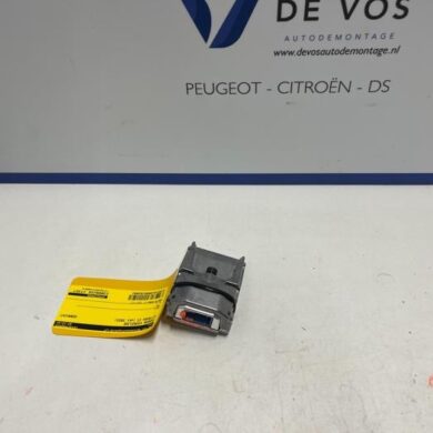 Citroen C3 1.2 Vti 12V PureTech Camera voorzijde 2023 1640245680-9851572080