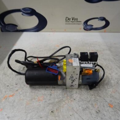 Peugeot 307  Cabriodak Motor 2007 8446H9-8446S4