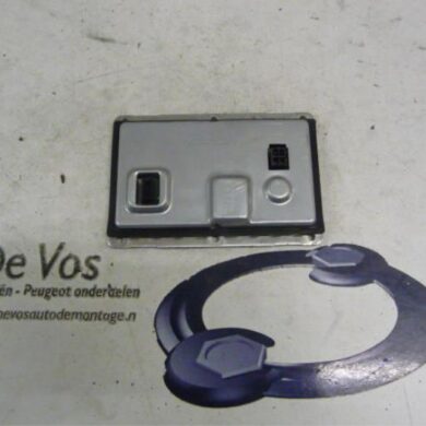 Citroen C4 2.0 16V Xenon module 2005