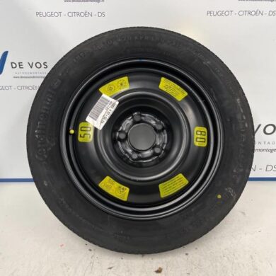 Peugeot 308 1.2 12V e-THP PureTech 130 Velg + Band 2015