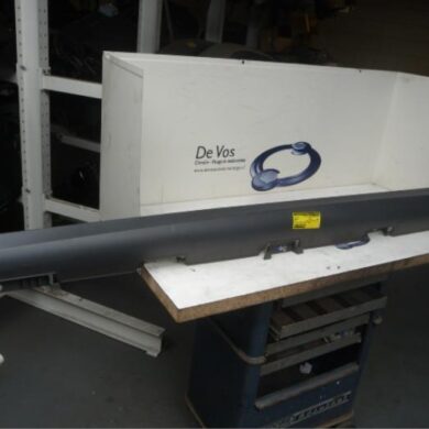 Peugeot 207  Side skirt, left 2010 7009L6