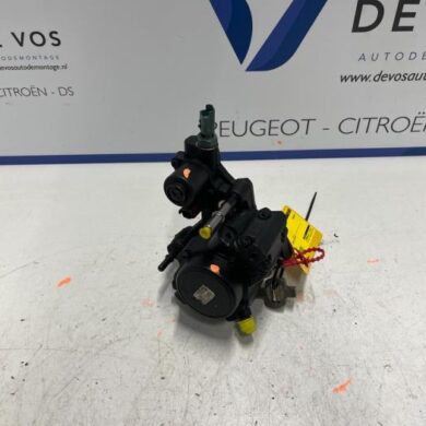 Peugeot 508 2.0 HDiF 16V Brandstofpomp Mechanisch RHF 2011 1920LP-1921N3