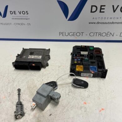 Opel Grandland X 1.2 Turbo 12V Engine management computer HNY 2018 9826380880-1623499380