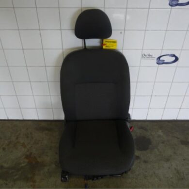Citroen Berlingo 1.6 Hdi 75 16V Phase 1 Stoel rechts 2010 884589