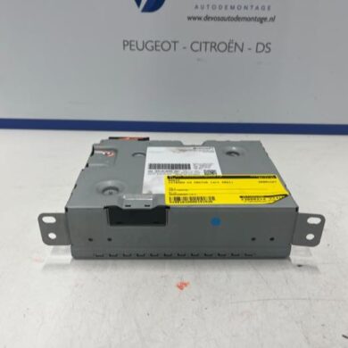 Citroen C4 Cactus 1.2 PureTech 110 12V Radio 2021 9835408680-1673441780