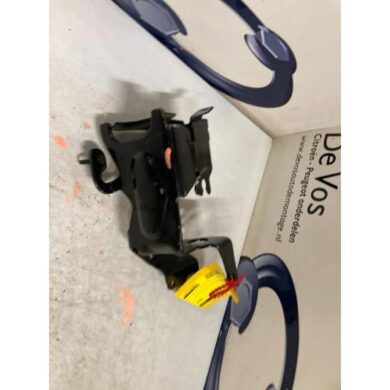 Opel Crossland X  Steun (diversen) 2019 9818695380-3647071