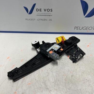 Citroen C4 1.2 PureTech 130 12V Ruitmechaniek 4Deurs links-achter 2021 9832713980