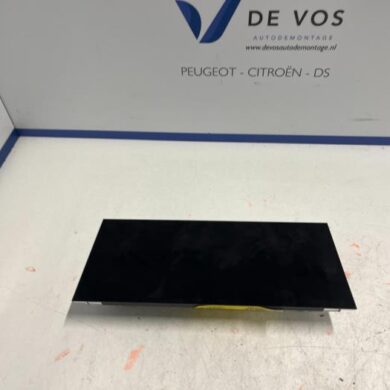 Peugeot 308 1.2 PureTech Hybrid 136 Display Interieur HN09 2023 9837654580