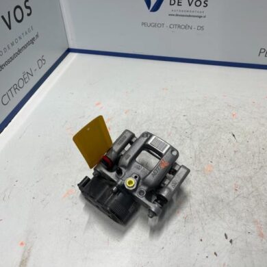 Peugeot 308 1.2 PureTech Hybrid 136 Rear brake calliper, right HN09 2022 1608998980-1651758280