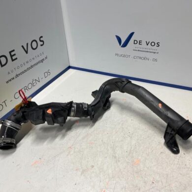 Peugeot Expert 2.0 Blue HDi 150 16V Turboschlauch AHX 2024 9675758280