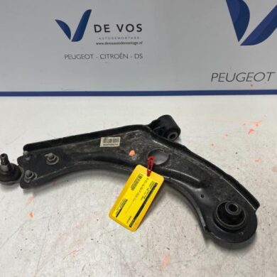 Peugeot 308 1.2 PureTech Hybrid 136 Querlenker links vorne 2022 9846329780