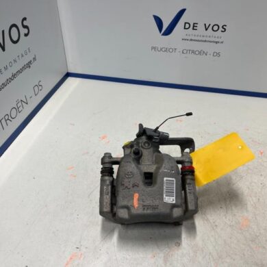 Peugeot Expert 2.0 Blue HDi 150 16V Remklauw (Tang) links-achter AHX 2024 1617937580-1651761780