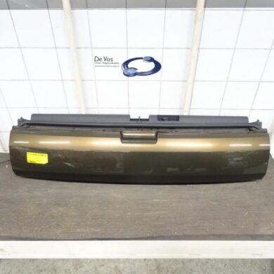 Peugeot 3008  Tailgate 2011 8701CA