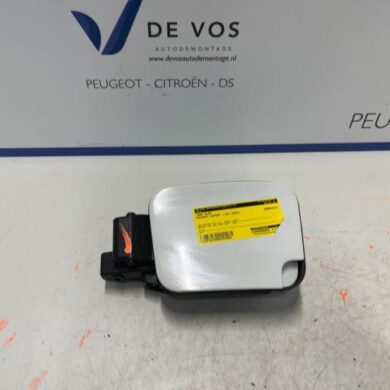 Peugeot Expert 2.0 Blue HDi 150 16V Tank cap cover 2024 9808725080-98087269ZM