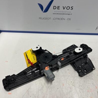Peugeot 208 1.2 Vti 12V PureTech 100 Fenstermechanik 4-türig links hinten 2021 9829045980