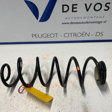 Peugeot 308 1.2 PureTech Hybrid 136 Schroefveer achter 2022 9839914780