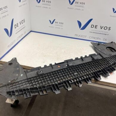 Peugeot 308 1.2 12V PureTech 130 Bash plate 2021 9835411980