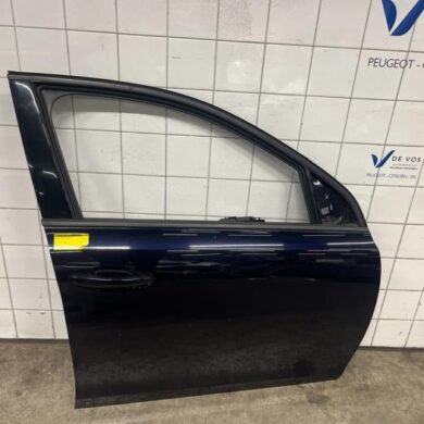 Peugeot 308 1.2 12V e-THP PureTech 130 Front door 4-door, right 2017 1610102180