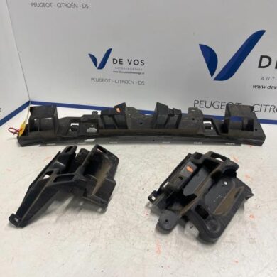 Peugeot 208 1.2 Vti 12V PureTech 75 Bumperframe achter 2020 9823208980-1649797980