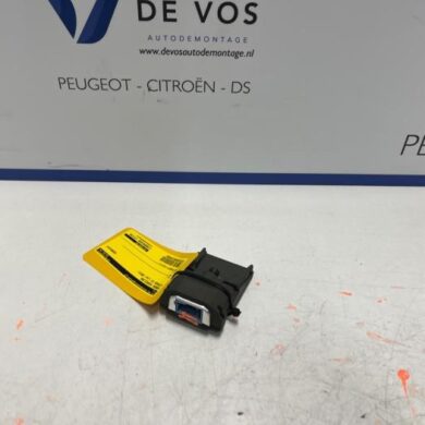 Citroen C4 1.2 PureTech 130 12V Camera voorzijde 2021 9841737580-1677608780-1692666480