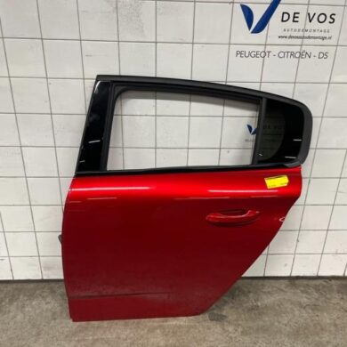 Peugeot 308 1.2 PureTech Hybrid 136 Tür 4-türig links hinten 2022 9837983080