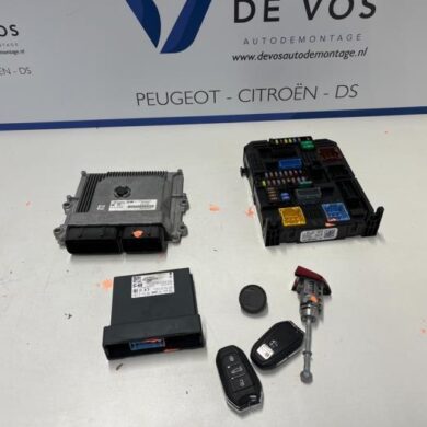 Opel Corsa 1.2 Turbo 12V 130 Computer Motormanagement HNS 2022 9851418180