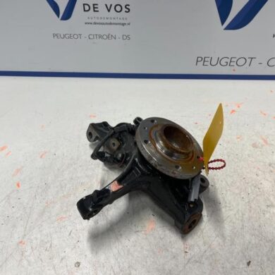 Peugeot 308 1.2 PureTech Hybrid 136 Knuckle, front right 2022 1647857080
