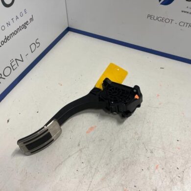 Peugeot 308 1.2 12V PureTech 130 Accelerator pedal 2021 9674829180