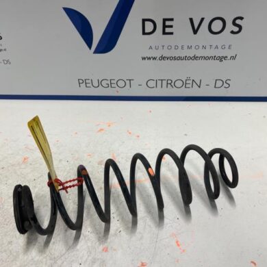 Citroen C4 1.2 PureTech 130 12V Schroefveer achter 2021 9835940880