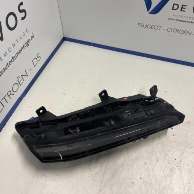 Peugeot 308 1.2 12V PureTech 130 Dagrijverlichting links 2021 9835230980