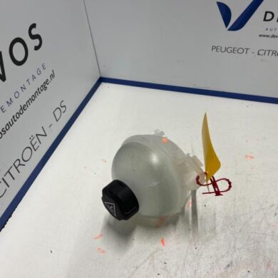Peugeot Partner 1.5 BlueHDi 100 Expansion vessel 2024 9678126080