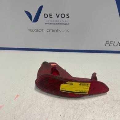 Peugeot 5008 2.0 BlueHDi 150 16V Mistachterlicht 2018 9811981980