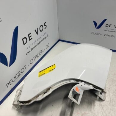 Peugeot 5008 1.2 12V e-THP PureTech 130 Stoßstangenecke links hinten 2019 1619231780