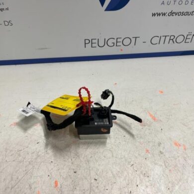 Peugeot 5008  Heater resistor 2021 9821291880