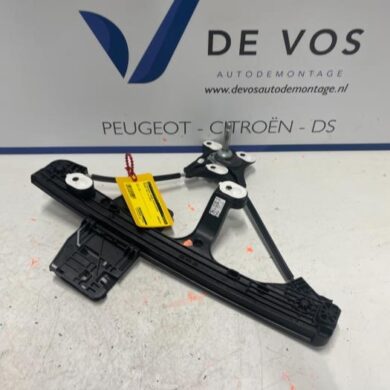 Peugeot 208 1.2 Vti 12V PureTech 75 Ruitmechaniek 4Deurs rechts-achter 2023 9829045880