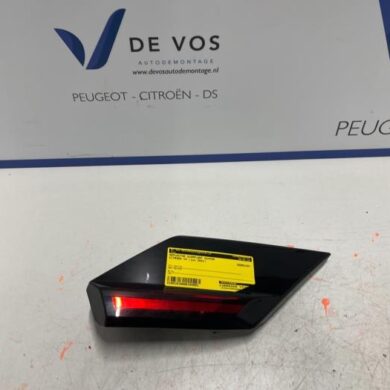 Citroen C4 1.2 PureTech 130 12V Reflector Sierplaat achter 2021 9835109680
