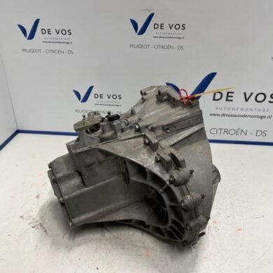 Peugeot 308 1.2 12V e-THP PureTech 130 Versnellingsbak HNY 2017 1609666380-1609666480 20EA52