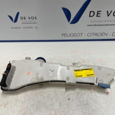 Citroen C4 1.2 PureTech 130 12V Ruitensproeiertank voor 2021 9833479180