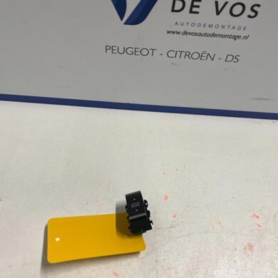 Citroen C5 Aircross  Switch 2022 98307458ZD