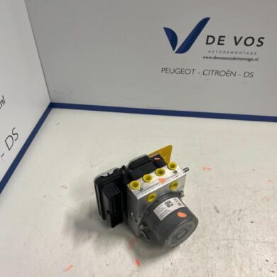 Peugeot 508 1.6 16V Hybrid 225 ABS pump 5G06 2021 1647868180-1682600780