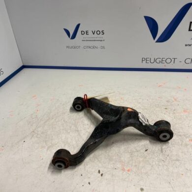 Peugeot 508 1.6 16V Hybrid 225 Draagarm links-achter 2021 9821062780