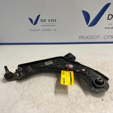 Peugeot 508 1.6 16V Hybrid 225 Front wishbone, left 2021 9846329880-9822761280