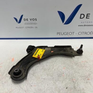 Opel Grandland X 1.2 Turbo 12V Draagarm rechts-voor 2021 9816865480-9846329080