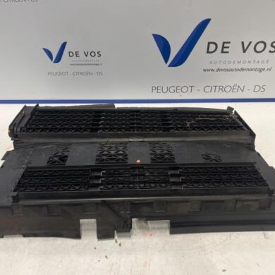 Opel Grandland X 1.2 Turbo 12V Luchtgeleider 2020 9855653580