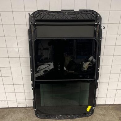 Peugeot 3008 1.2 12V PureTech Hybrid 48V Sliding roof 2022 1618178580-1618179380-1618179580-16181799ZD